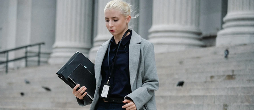outside-court